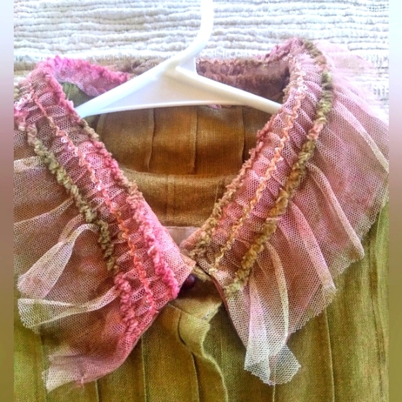 Ladies Two-Piece Set - Picture 4 of 14